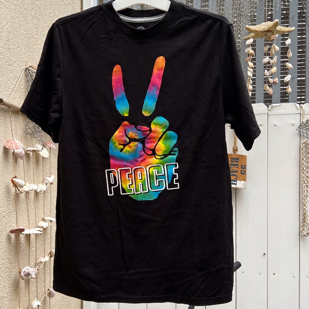 Peace tee